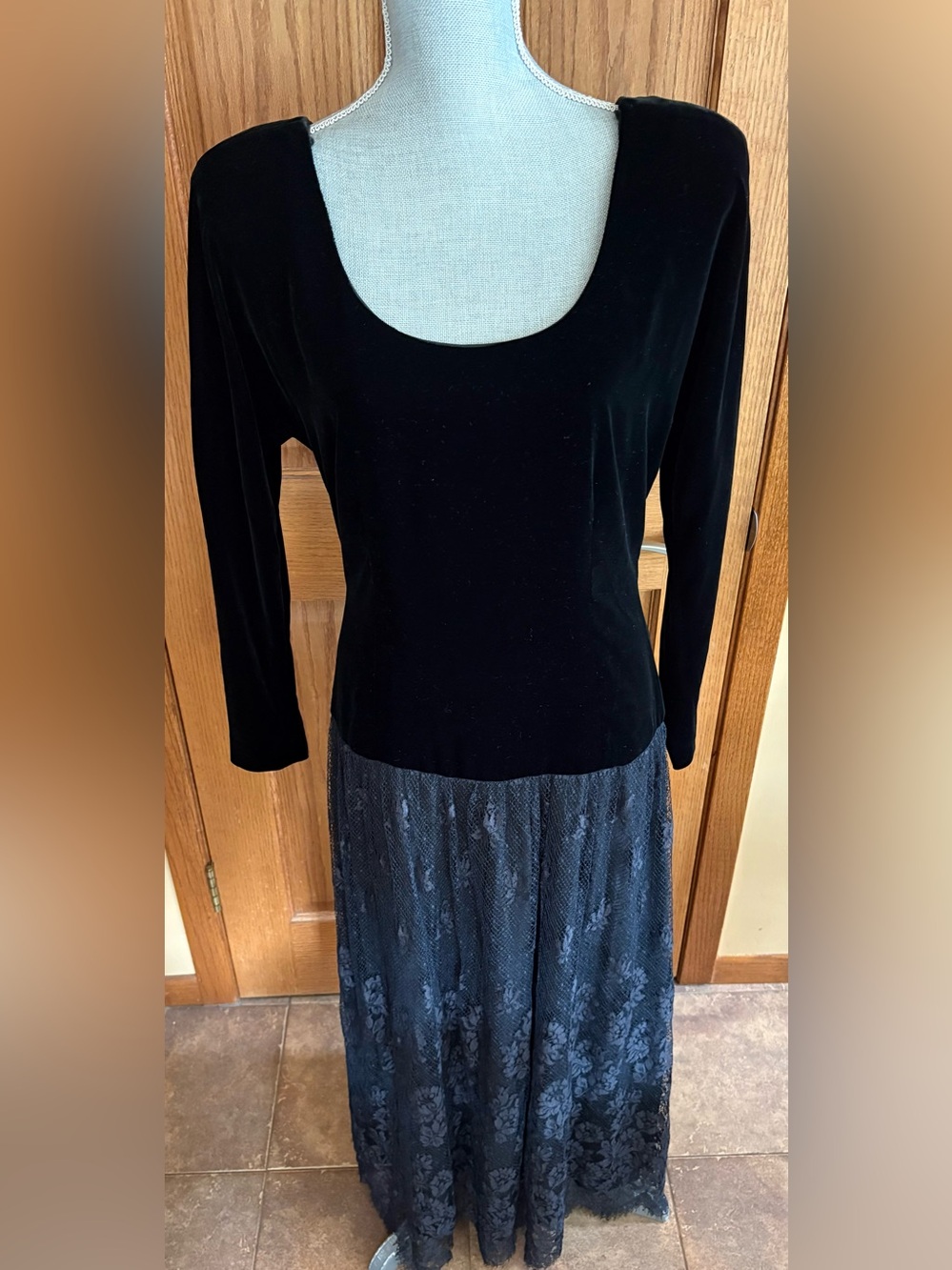 LINDA ALLARD for Ellen Tracy Velvet Silk Lace Maxi Drop Waist 80’s Dress EUC 8